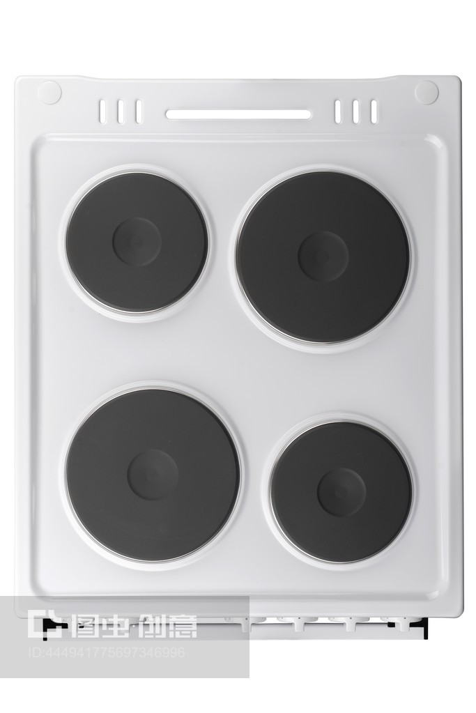 白色电炉隔离在白色背景上White electric stove isolated on a white background